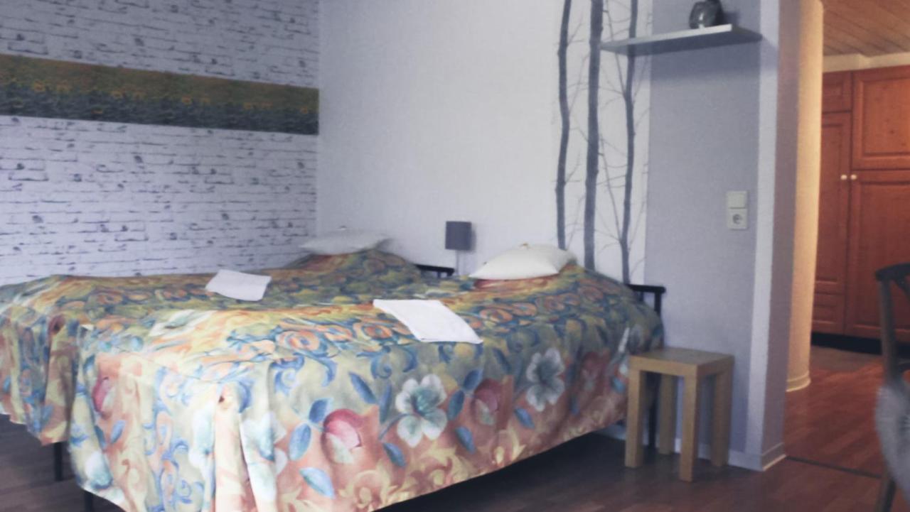 וורמס Ferienwohnung Holl מראה חיצוני תמונה